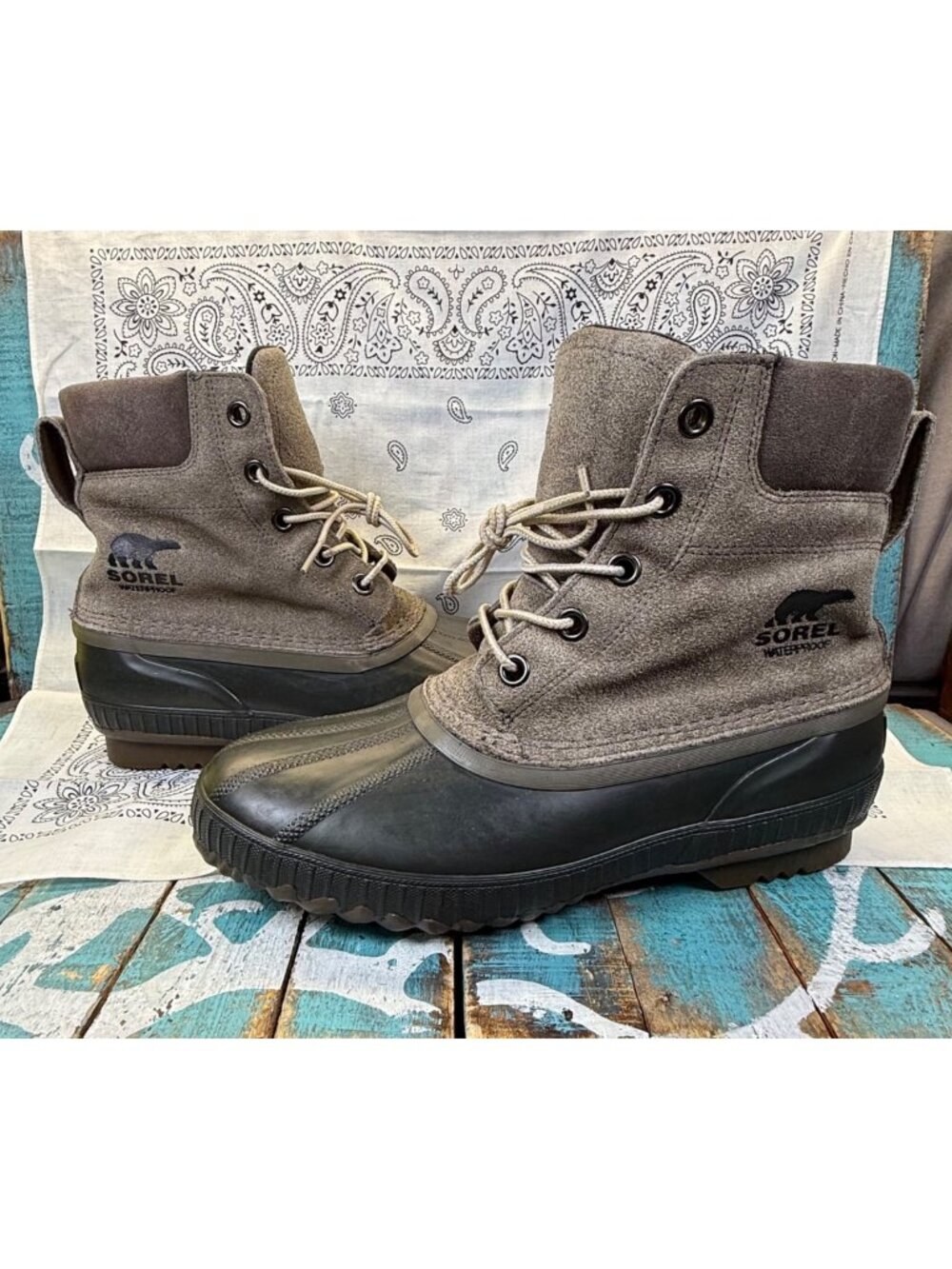 Sorel Cheyanne II Boots Mens 9.5 Sage Green Waterproof Suede NM3447-245